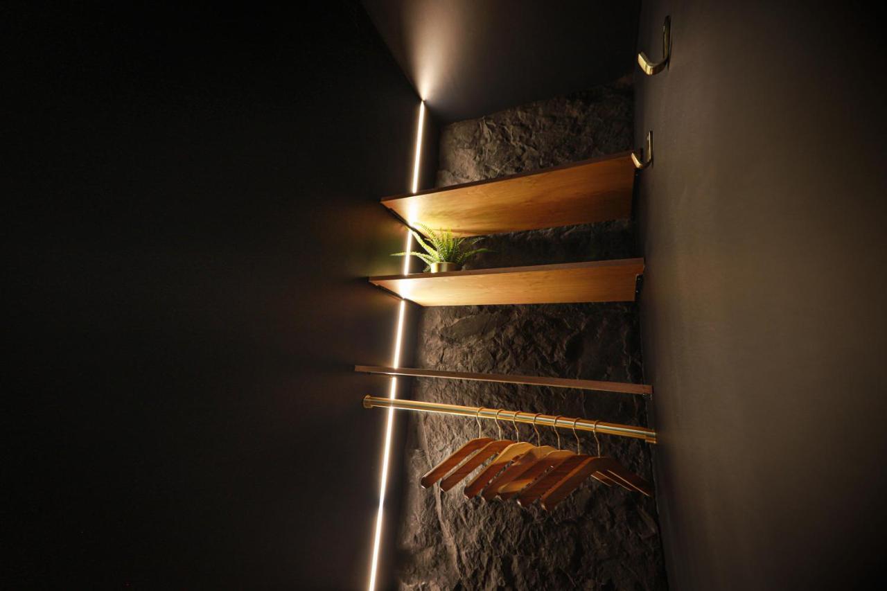شقة Le Petit Luxe - Hypercentre, Cinema, King Size تروي المظهر الخارجي الصورة