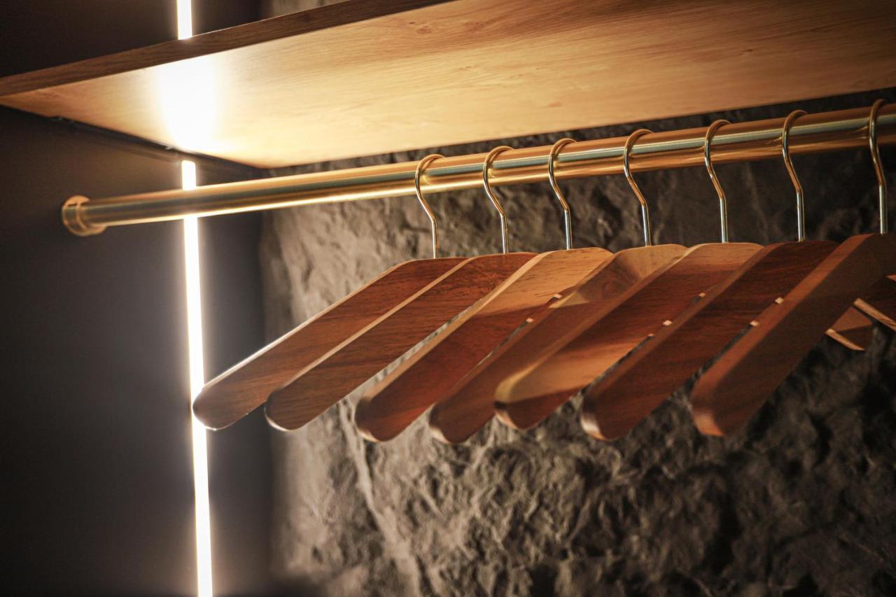 شقة Le Petit Luxe - Hypercentre, Cinema, King Size تروي المظهر الخارجي الصورة