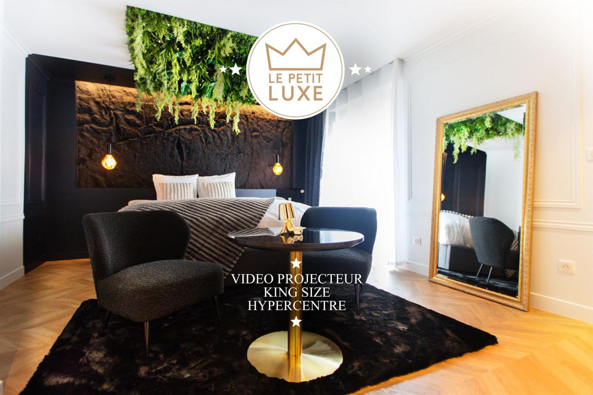 شقة Le Petit Luxe - Hypercentre, Cinema, King Size تروي المظهر الخارجي الصورة